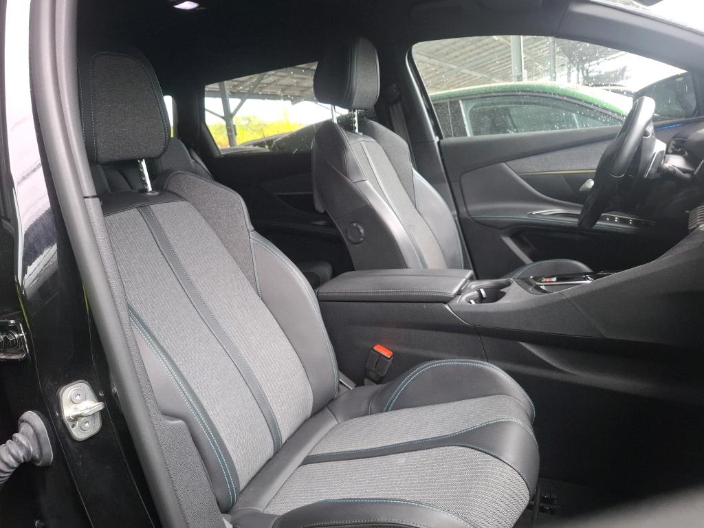 PEUGEOT 5008 PureTech 130ch S&S EAT8 Allure Pack 2023
