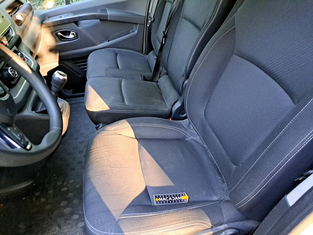 RENAULT TRAFIC FOURGON FGN L2H1 3000 KG BLUE DCI 130 GRAND CONFORT 2022