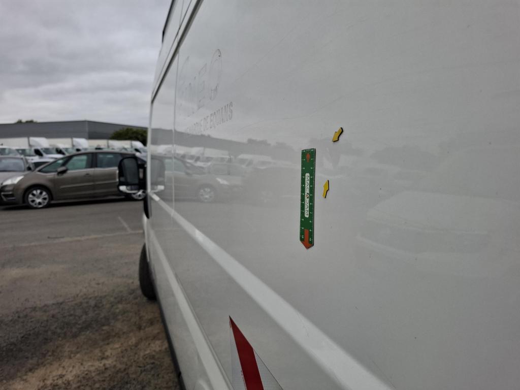 PEUGEOT BOXER FOURGON TOLE 333 L2H2 BLUEHDI 140 S&S PREMIUM 2021