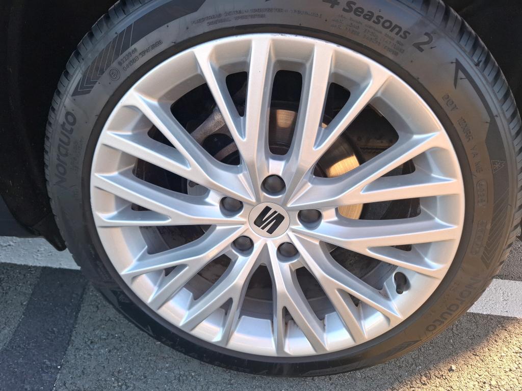 SEAT LEON SPORTSTOURER 1.5 eTSI 150 DSG7 Xcellence 2023