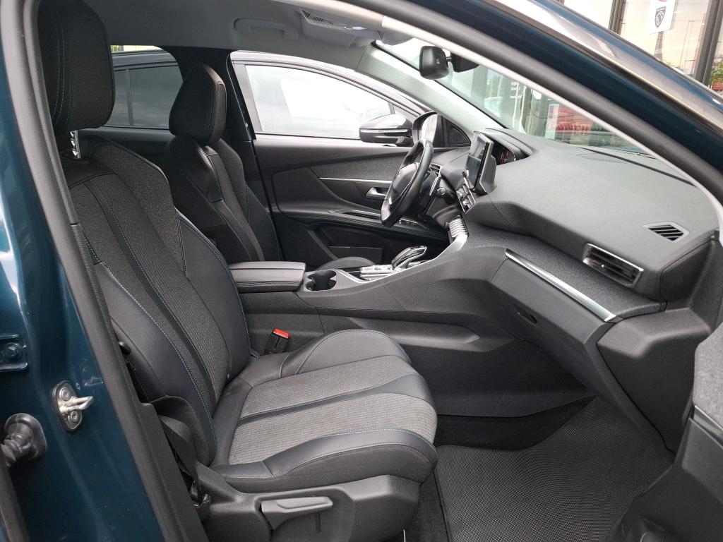 PEUGEOT 3008 BlueHDi 130ch S&S EAT8 Allure Pack 2022
