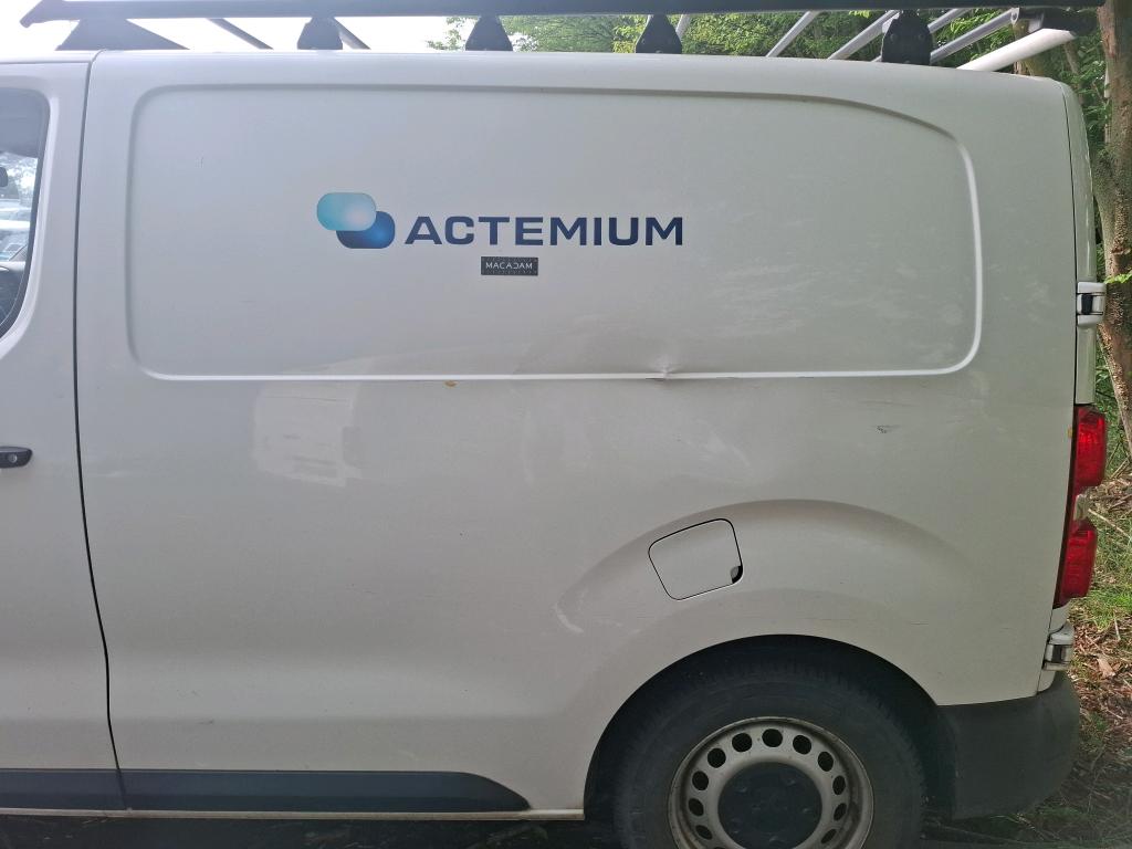 PEUGEOT EXPERT FGN TOLE COMPACT BLUEHDI 100 S&S BVM6 PREMIUM 2021