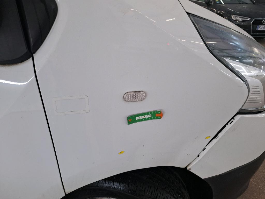 RENAULT TRAFIC FOURGON FGN L2H1 1200 KG DCI 95 E6 CONFORT 2016
