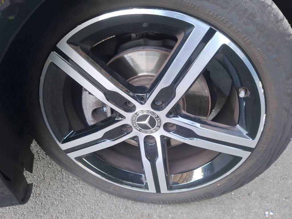 MERCEDES-BENZ MERCEDES CLASSE CLA SHOOTING Brake 200 7G-DCT Progressive Line 2023