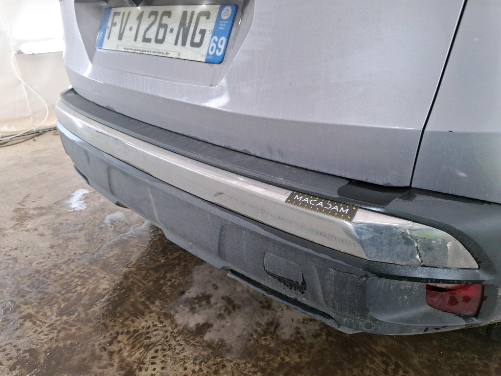 PEUGEOT 3008 Hybrid 225 e-EAT8 Allure Pack 2020