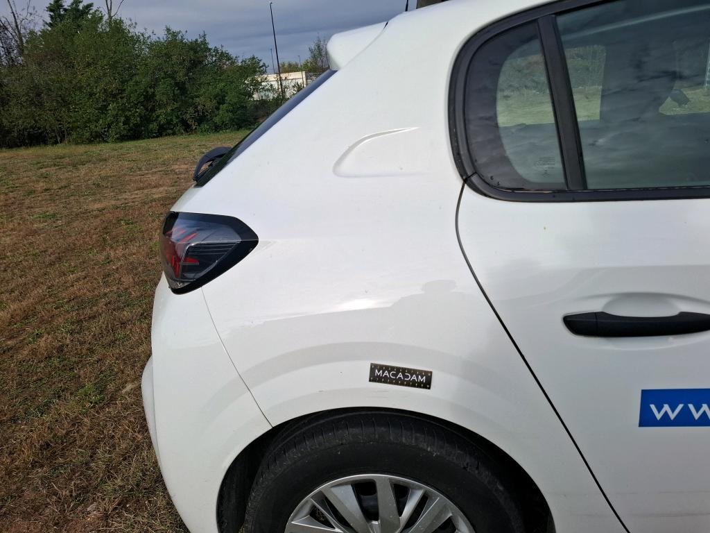 PEUGEOT 208 AFFAIRE PURETECH 75 S&S BVM5 PREMIUM 2022