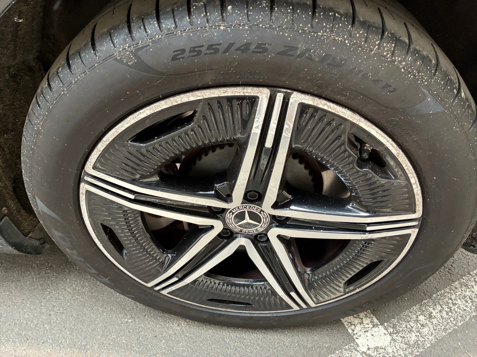 MERCEDES EQE 350 AMG Line 2023