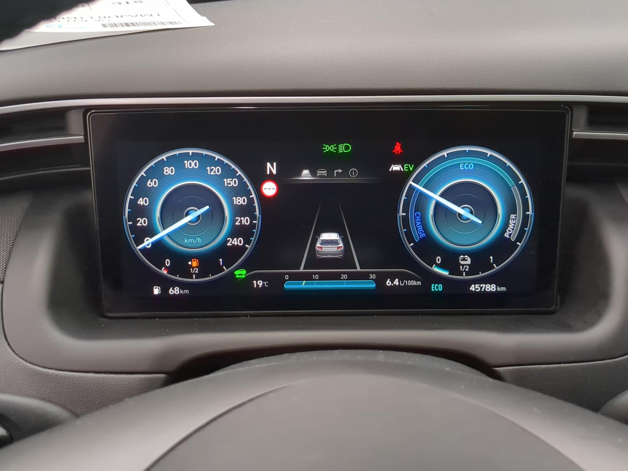 HYUNDAI TUCSON 1.6 T-GDI 230 Hybrid BVA6 Business 2022