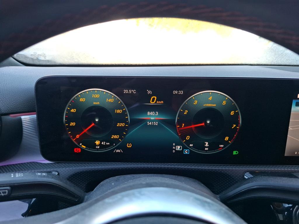MERCEDES-BENZ MERCEDES CLASSE A 200 7G-DCT AMG Line 2022