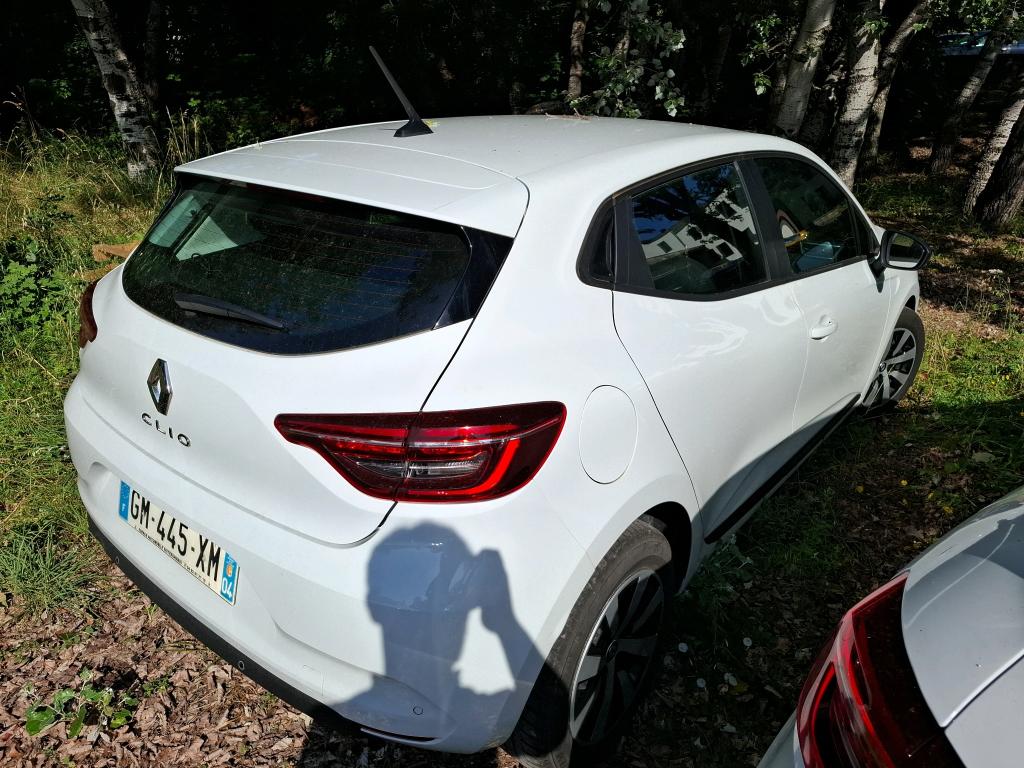 RENAULT CLIO V TCe 90 Equilibre 2023