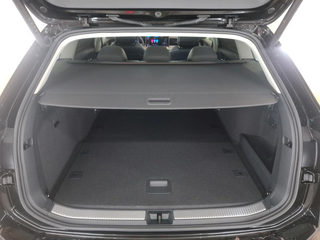 VOLKSWAGEN PASSAT 2.0 TDI EVO SCR 150 DSG7 Elegance 2026