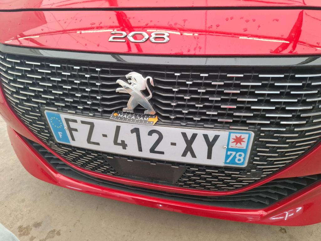 PEUGEOT 208) 208 PureTech 130 S&S EAT8 GT Pack 2021