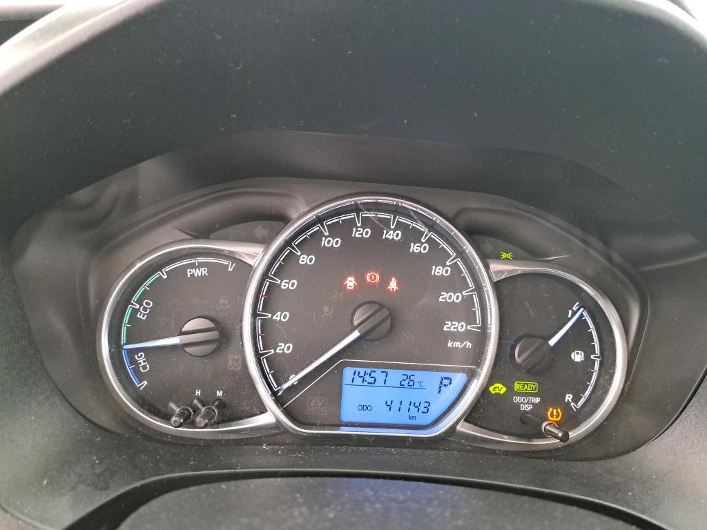 TOYOTA YARIS HYBRIDE 100h France 2020