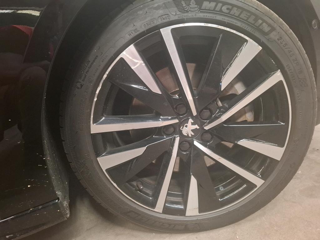 PEUGEOT 508 Hybrid 225 e-EAT8 GT 2023