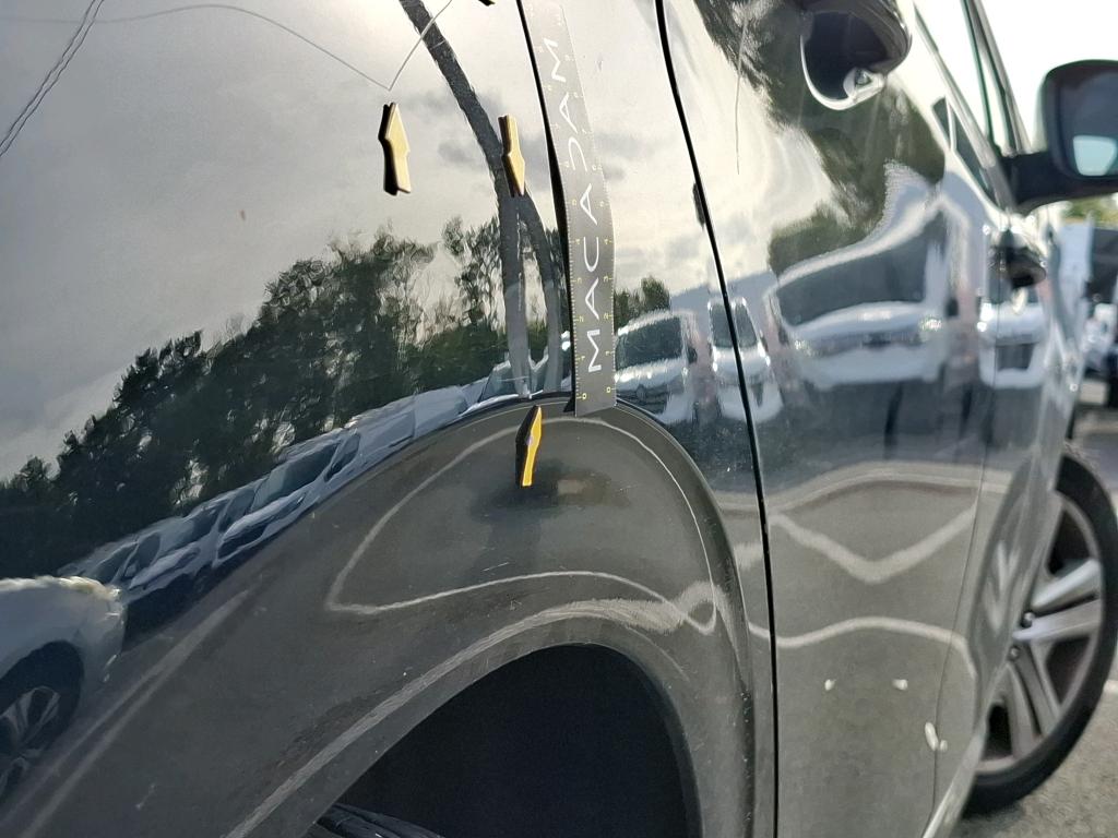 PEUGEOT 208 PureTech 82ch S&S BVM5 Signature 2019