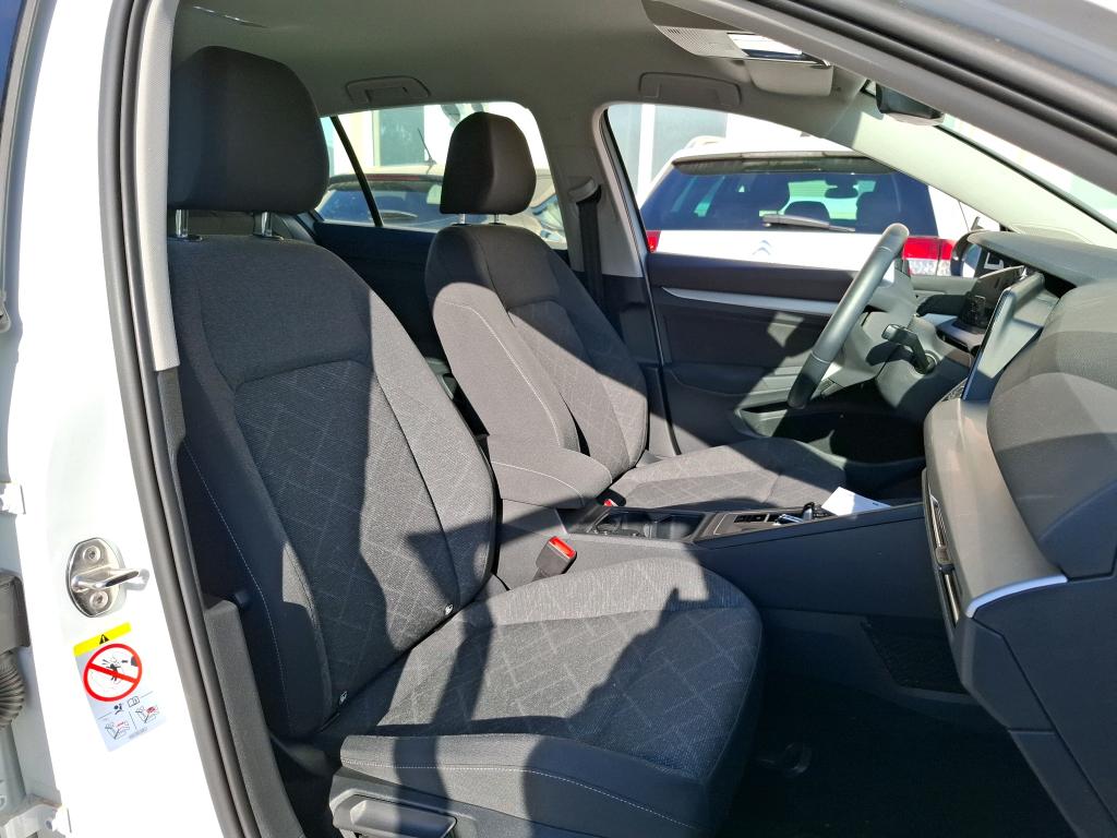 VOLKSWAGEN GOLF 2.0 TDI SCR 116 DSG7 Life Business 2022