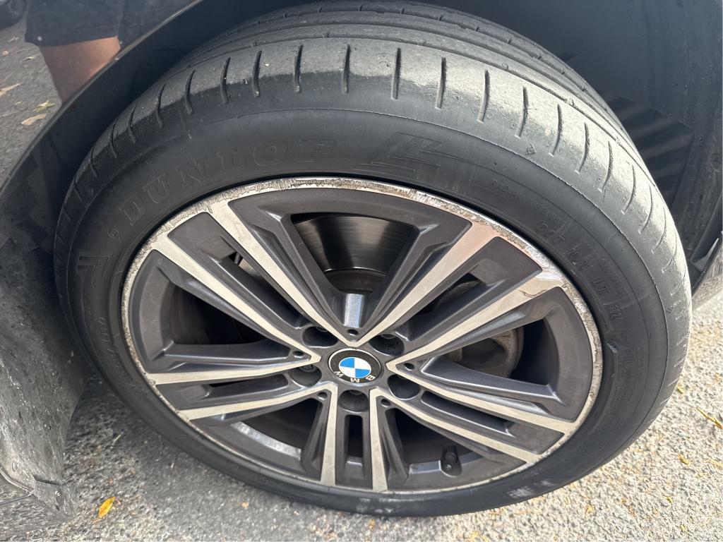 BMW SERIE 1 F40 116d 116 ch DKG7 Business Design 2021
