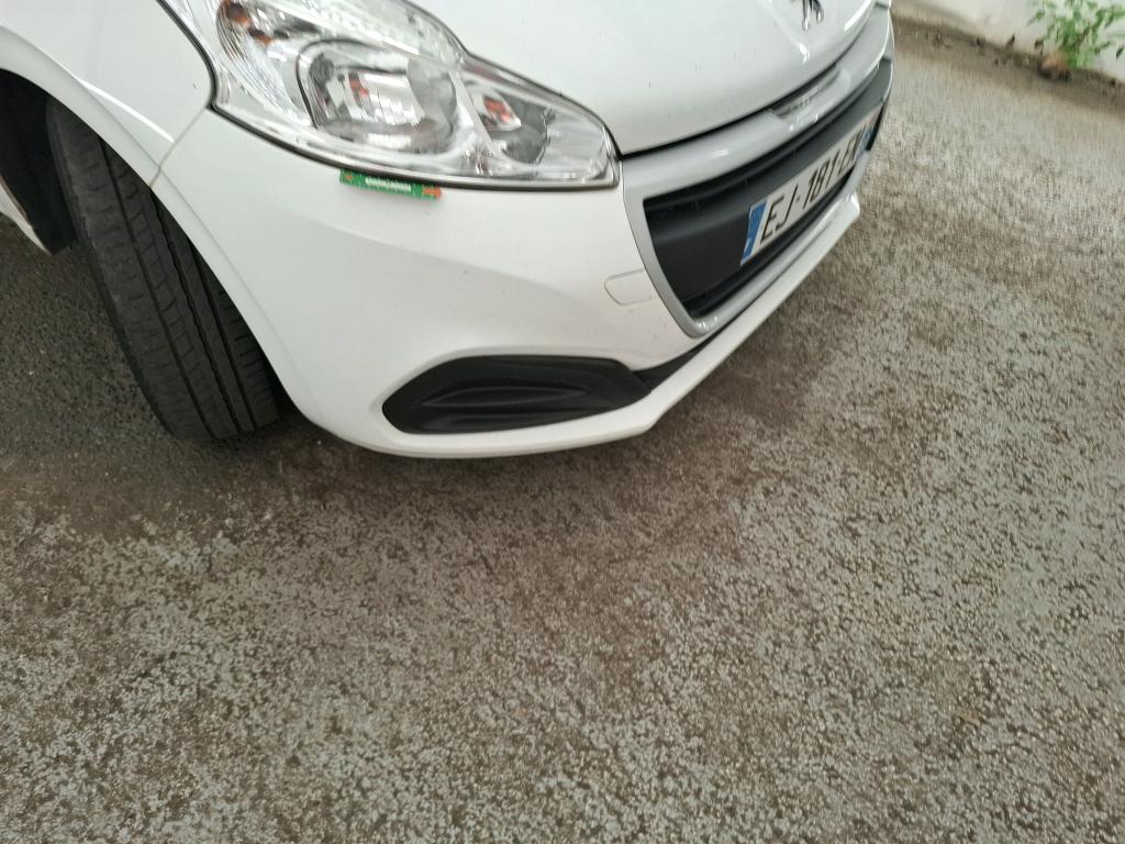 PEUGEOT 208 AFFAIRE 1.6 BLUEHDI 75 BVM5 PREMIUM 2017