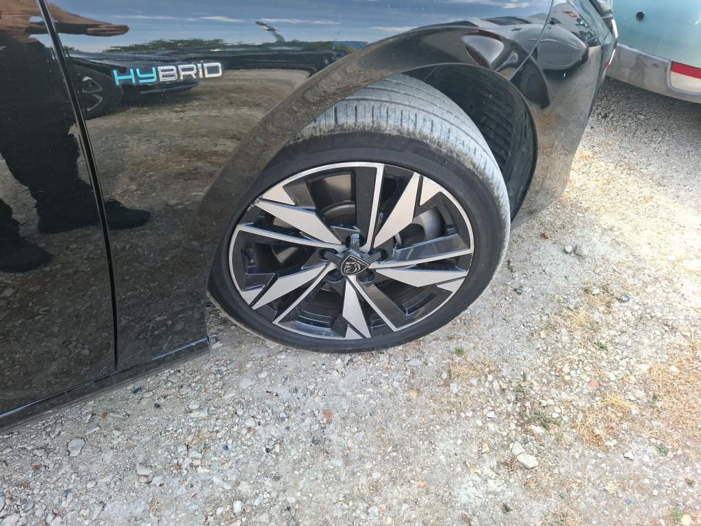PEUGEOT 308 PHEV 180 e-EAT8 Active Pack 2023