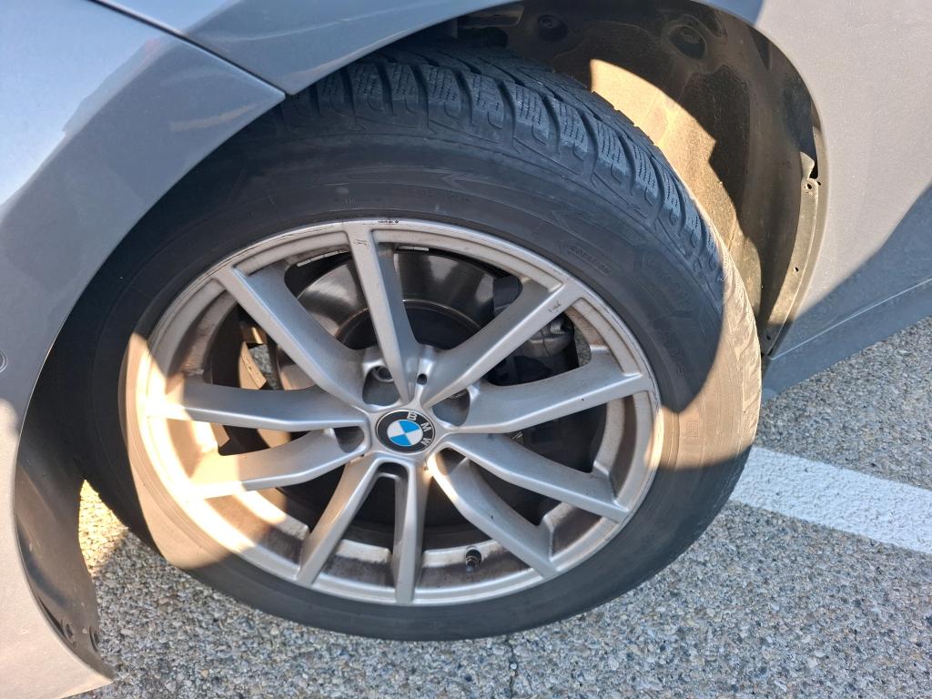 BMW SERIE 3 TOURING G21 LCI 318d 150 ch BVA8 Business Design 2023