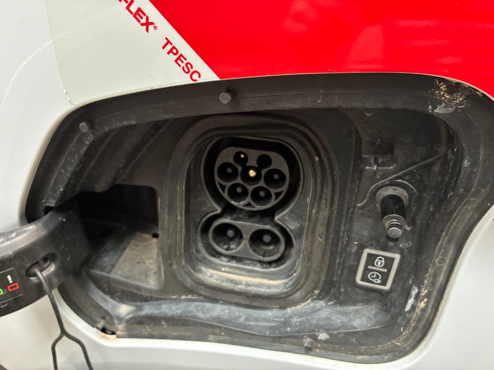 PEUGEOT EXPERT FGN TOLE XL ELECTRIQUE 75KWH 136CH 2024