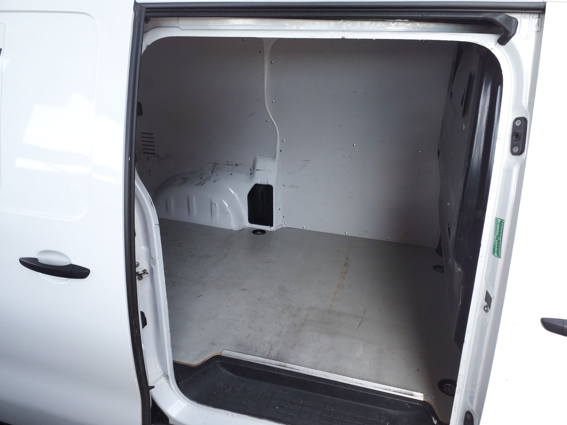 PEUGEOT EXPERT FOURGON FGN TOLE M BLUEHDI 120 S&S BVM6 - 2023