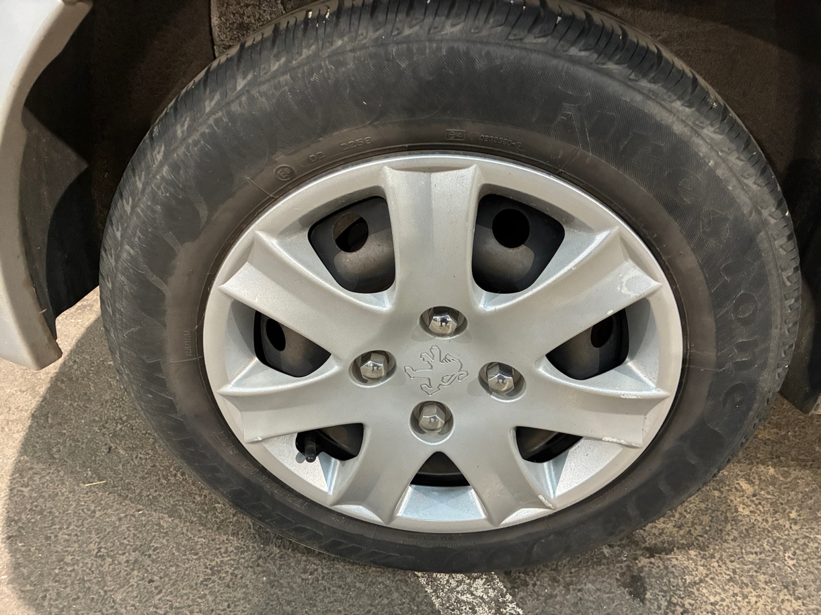 PEUGEOT 206+ 1.4 HDi 70ch BLUE LION Urban 2009