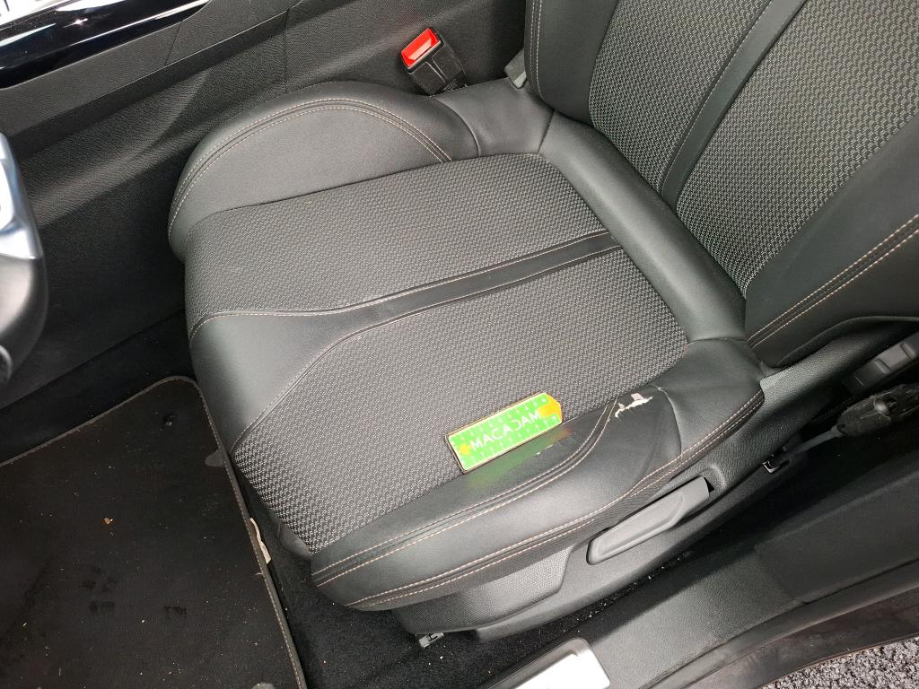 PEUGEOT 3008 Hybrid4 300 e-EAT8 GT 2022