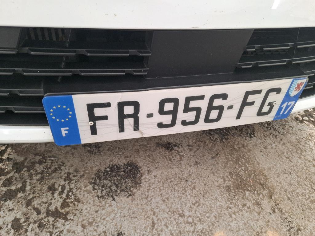 RENAULT CLIO V TCe 100 Business 2020