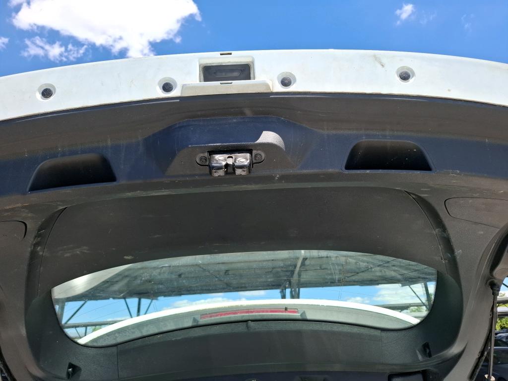 RENAULT MÉGANE MEGANE IV Berline Blue dCi 115 Evolution 2023