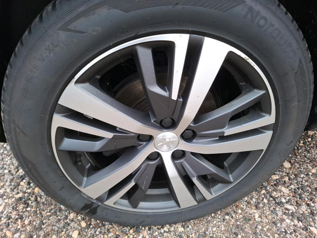 PEUGEOT 3008 BlueHDi 130ch S&S EAT8 Allure Pack 2023