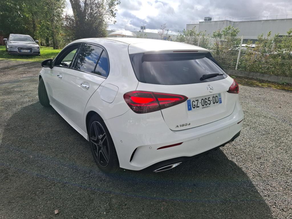 MERCEDES-BENZ CLASSE A 180 d Business Line 2024
