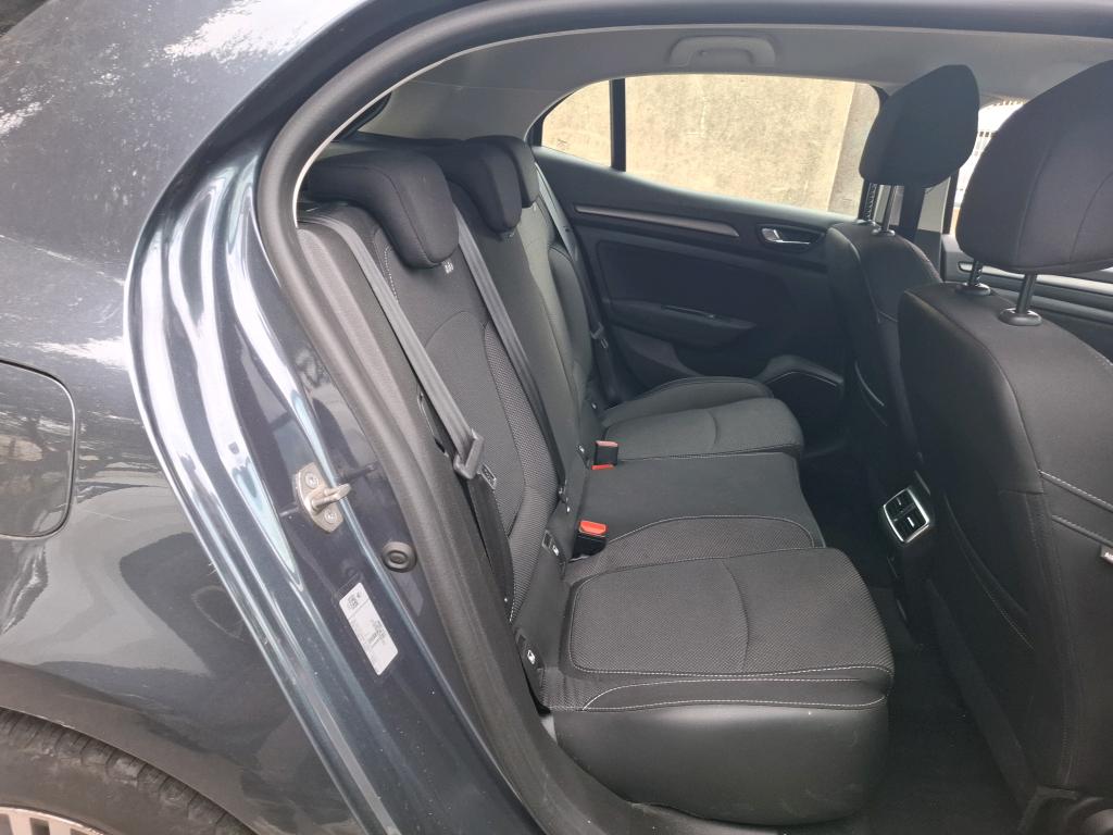 RENAULT MÉGANE MEGANE IV Berline Blue dCi 115 Evolution 2023