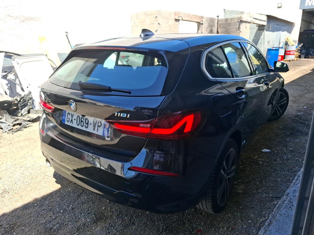 BMW SERIE 1 F40 116i 109 ch DKG7 - 2024