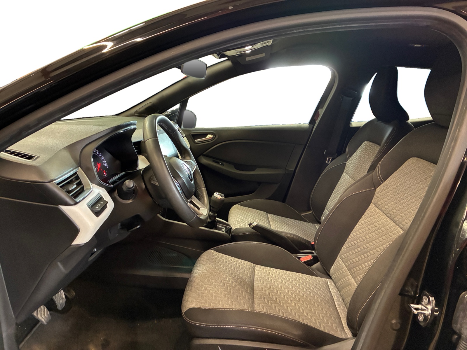 RENAULT Clio Blue dCi 100 - 21N Limited 2022