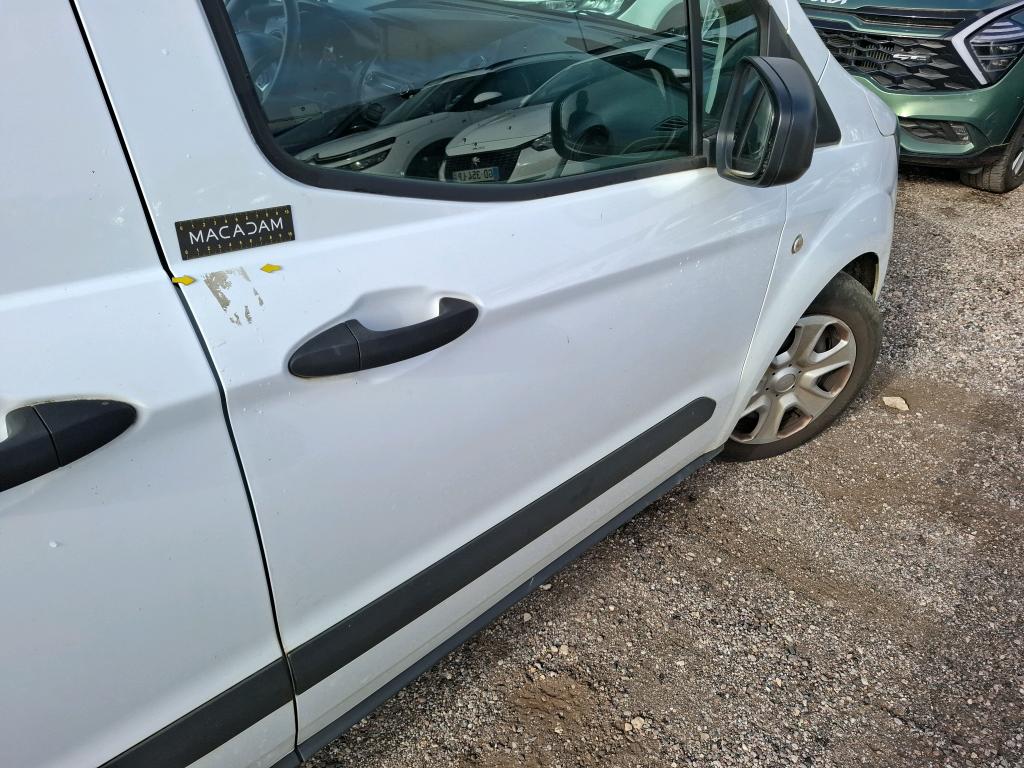 FORD TRANSIT COURIER FGN 1.5 TDCI 75 BV6 S&S TREND BUSINESS 2023