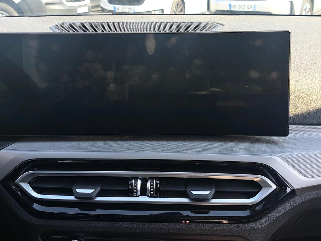 BMW SERIE 3 TOURING G21 LCI 318d 150 ch BVA8 Business Design 2023
