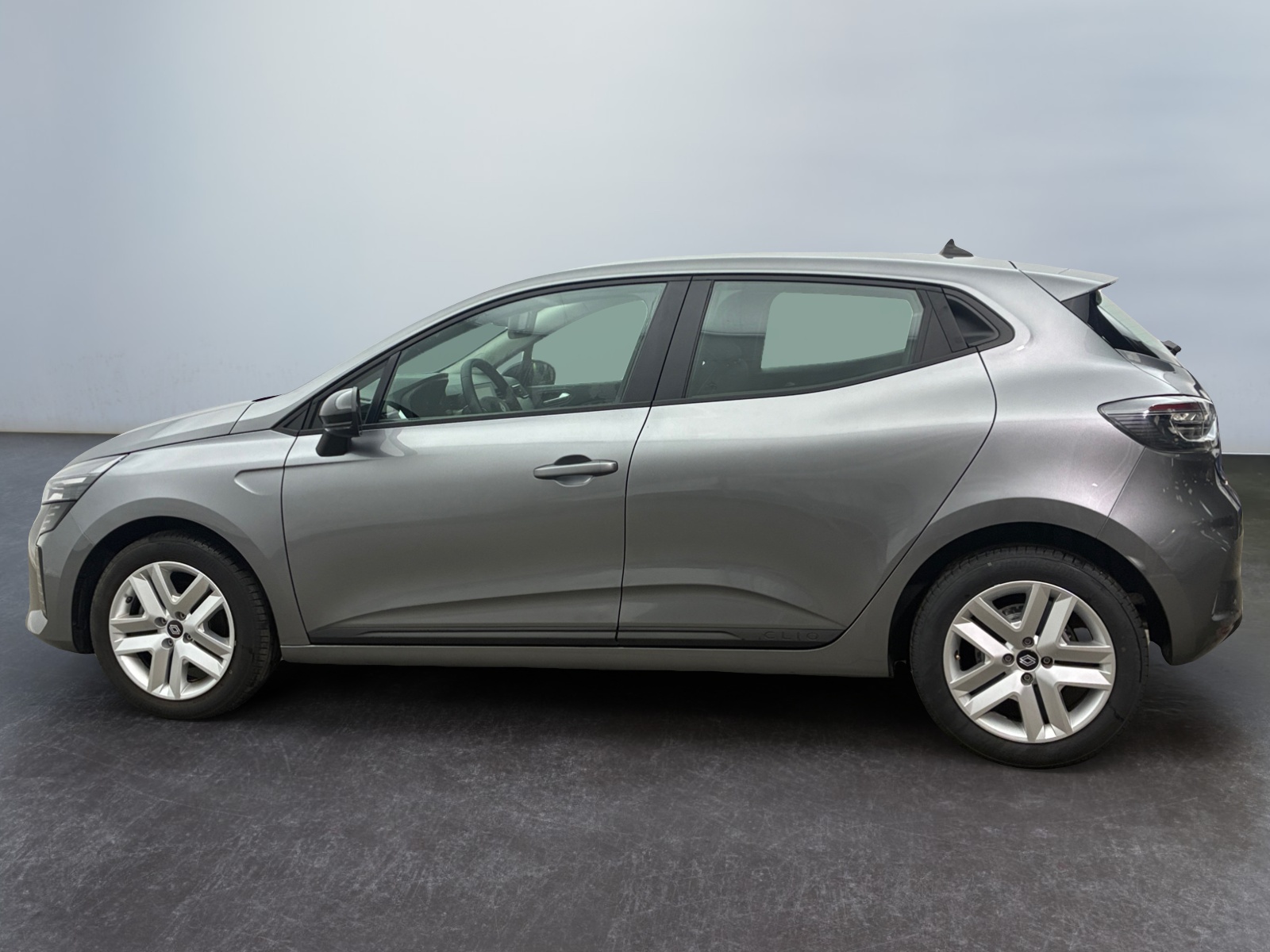 RENAULT CLIO evolution dCi 100 ch - 24 2025