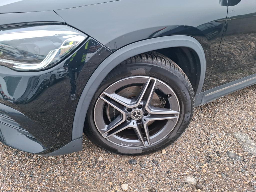 MERCEDES-BENZ GLA 200 d 8G-DCT AMG Line 2021
