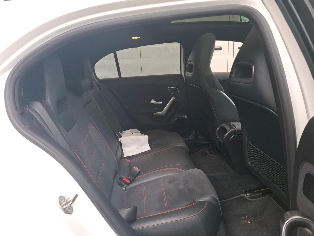 MERCEDES-BENZ CLASSE A 180 7G-DCT AMG Line 2021