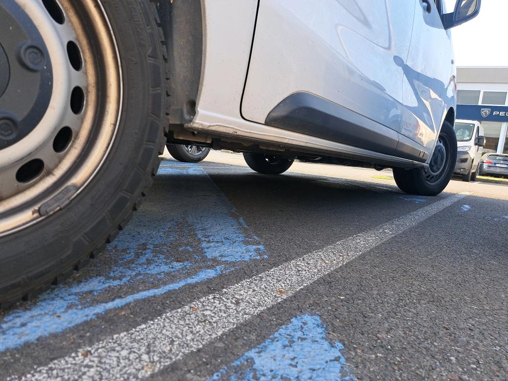 PEUGEOT EXPERT FGN TOLE STANDARD BLUEHDI 145 S&S BVM6 ASPHALT 2023