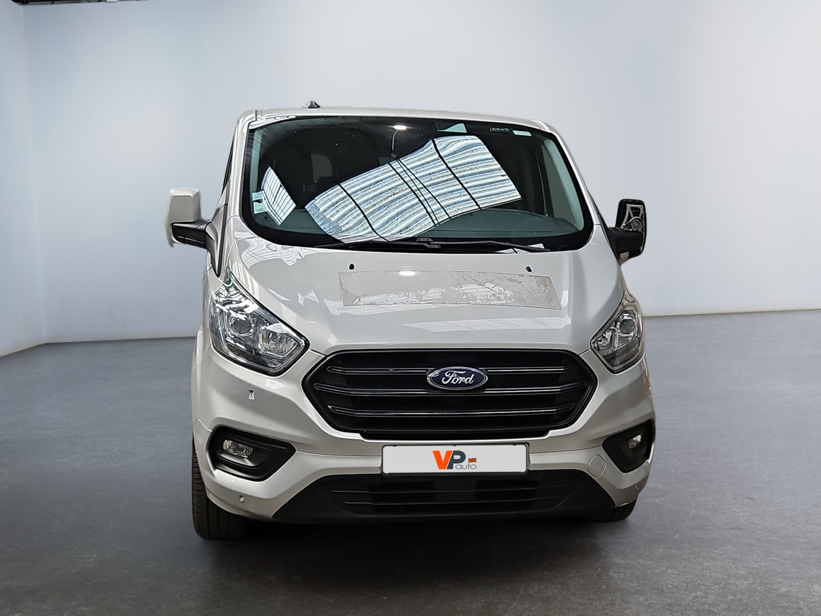 FORD TRANSIT Custom KOMBI 320 L2H1 2.0 EcoBlue 130 Trend Business 2023