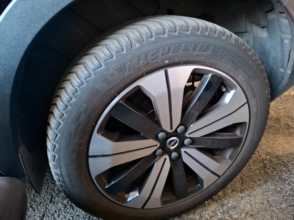 VOLVO XC40 T4 Recharge 129+82 ch DCT7 Ultimate 2023