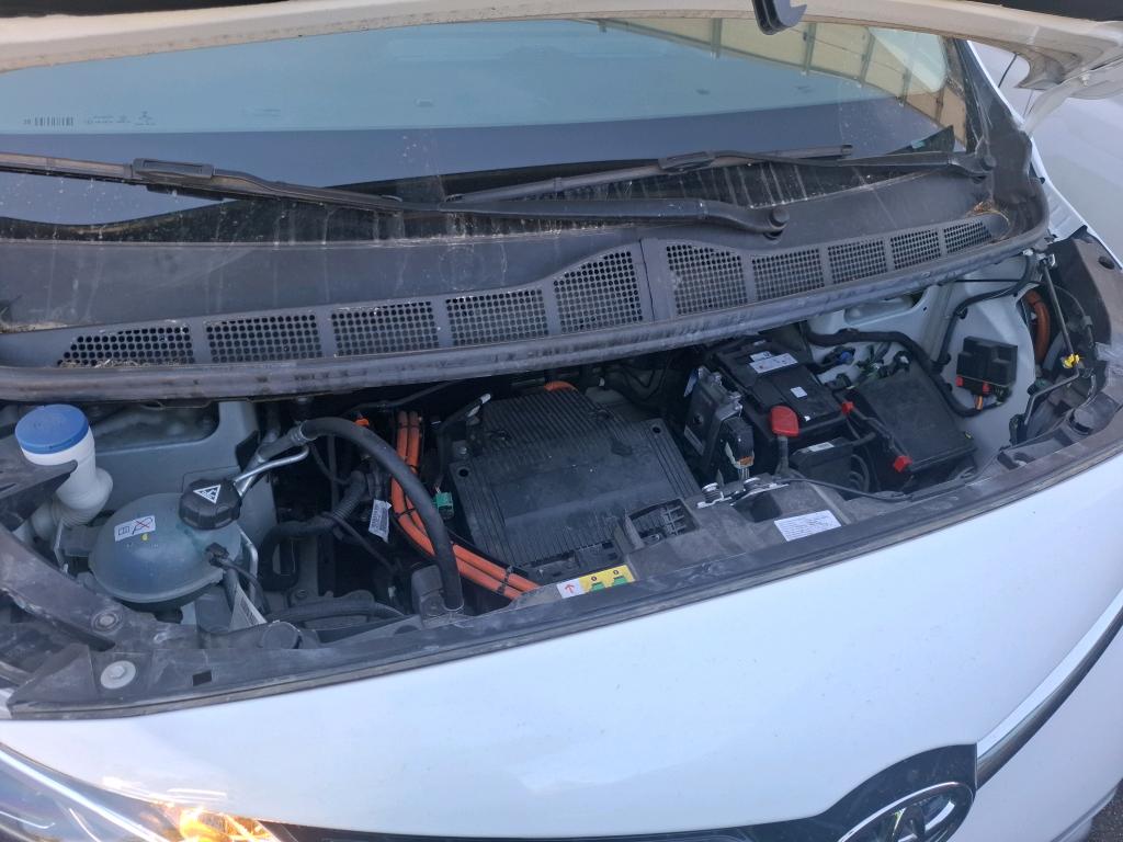 TOYOTA PROACE ELECTRIC MEDIUM 75KWH BUSINESS 2022