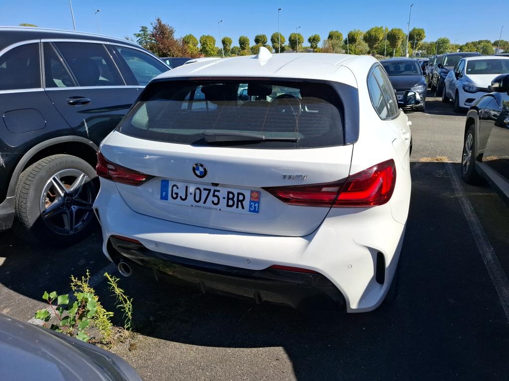BMW SERIE 1 F40 118i 136 ch DKG7 M Design 2022