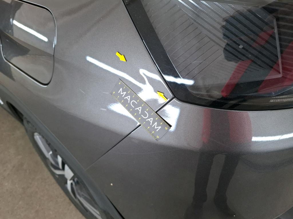 PEUGEOT 3008 Hybrid 225 e-EAT8 Roadtrip 2022