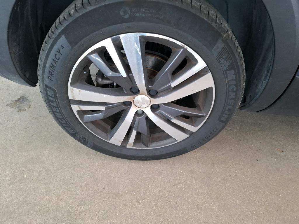 PEUGEOT 5008 BlueHDi 130ch S&S EAT8 Allure 2021