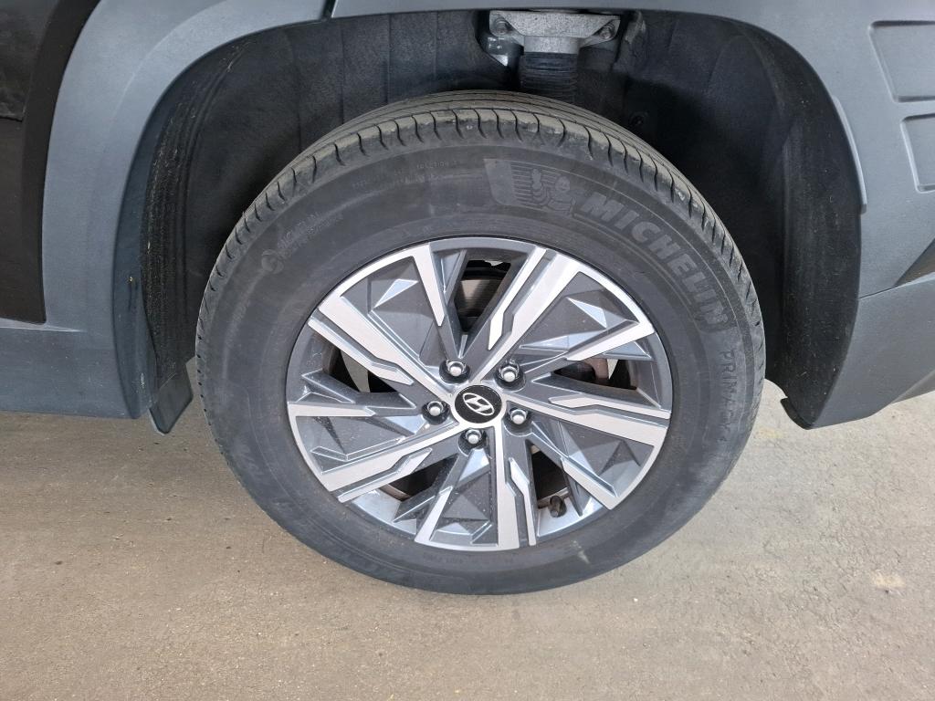HYUNDAI TUCSON 1.6 T-GDI 230 Hybrid BVA6 Business 2022