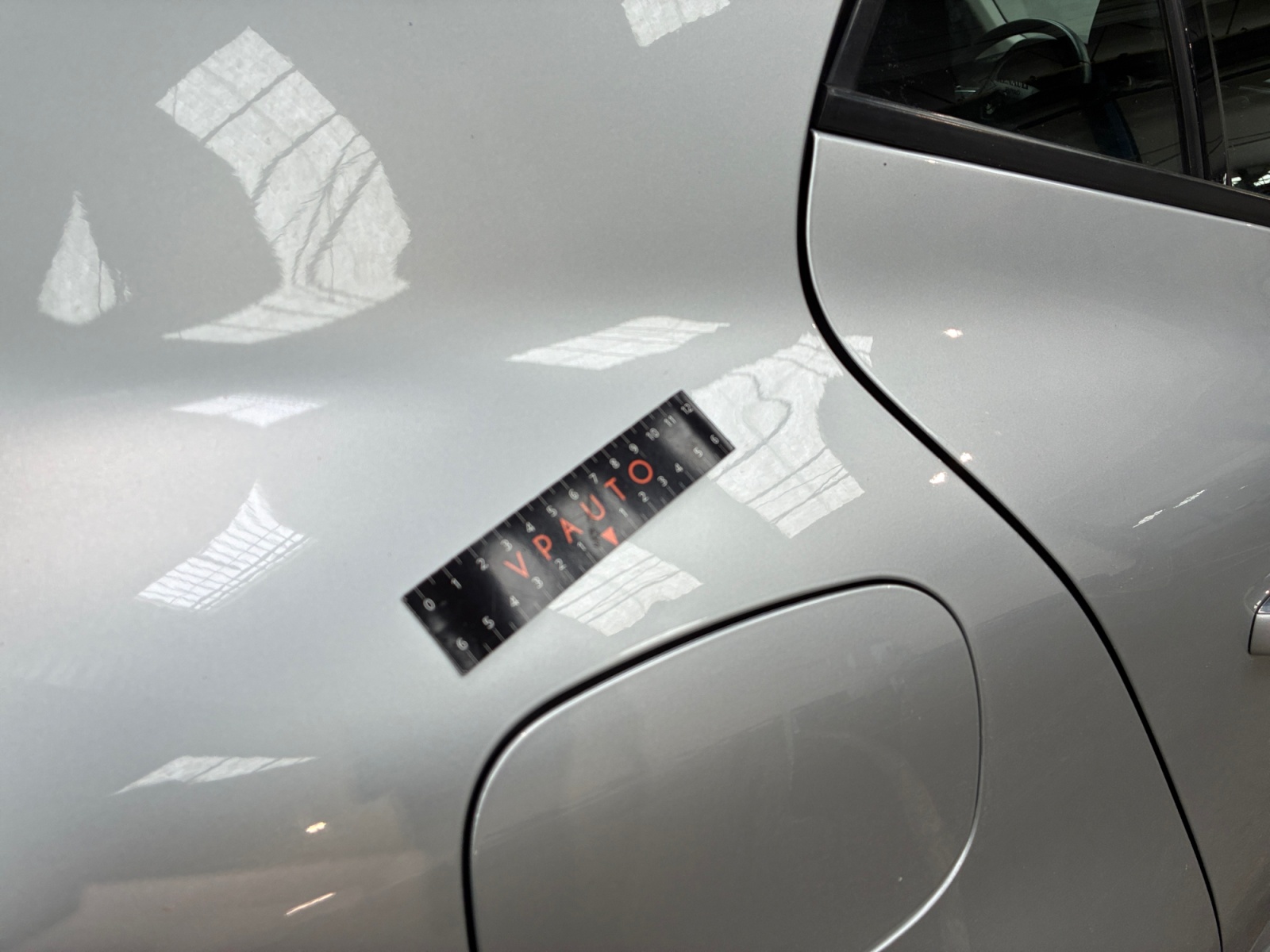 RENAULT Megane IV Berline Blue dCi 115 Evolution 2022