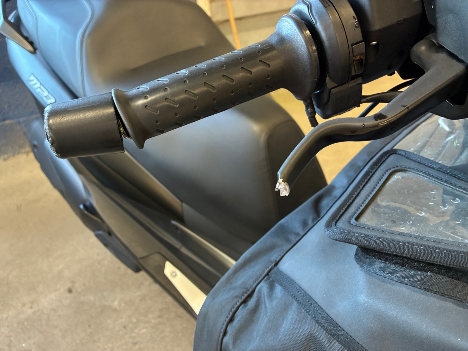 PIAGGIO MP3 530 HPE Exclusive 2024